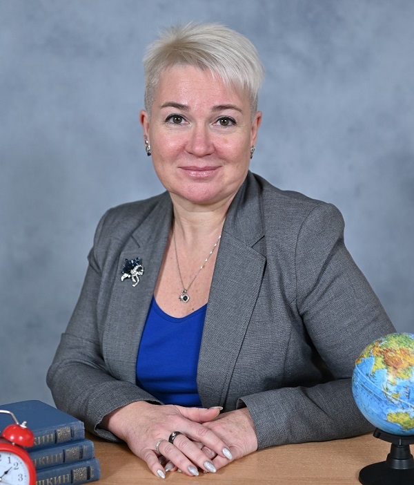 Ковалёва Елена Викторовна.